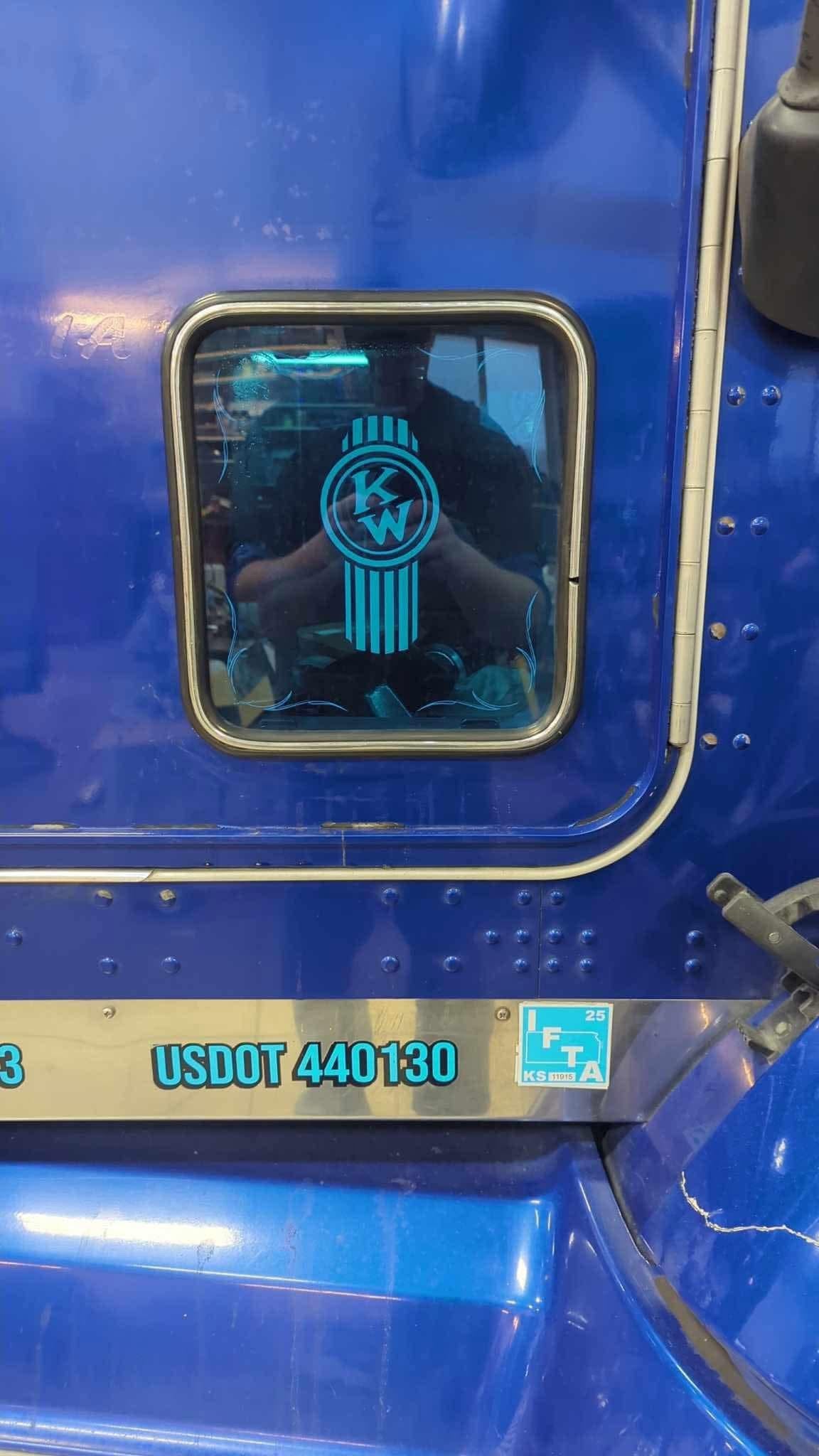 Newer Kenworth Peep Windows