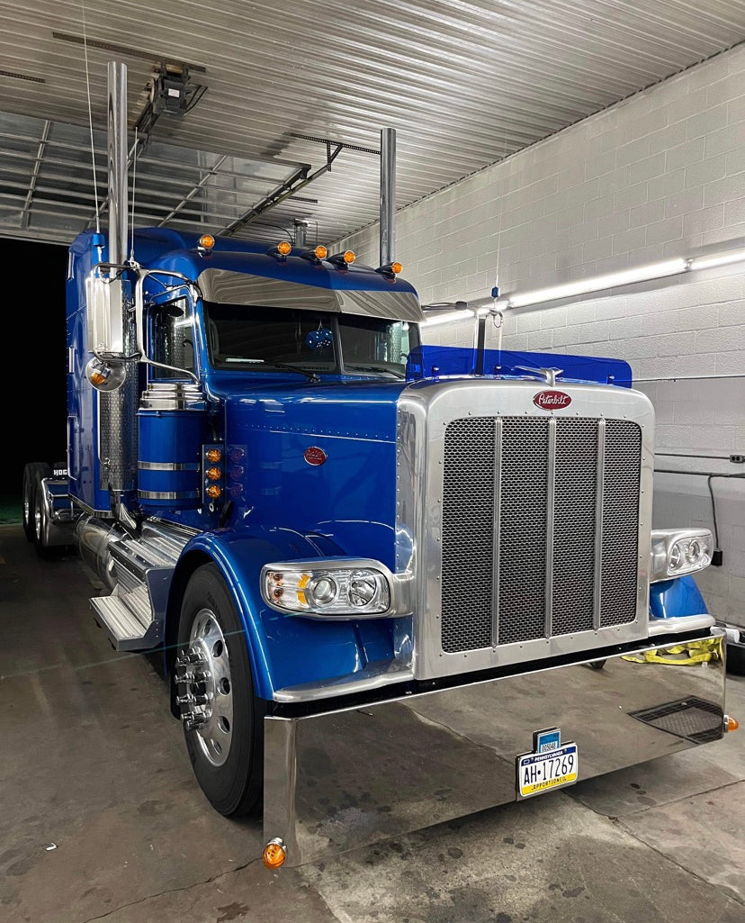 Peterbilt 389/388 Bug Shield
