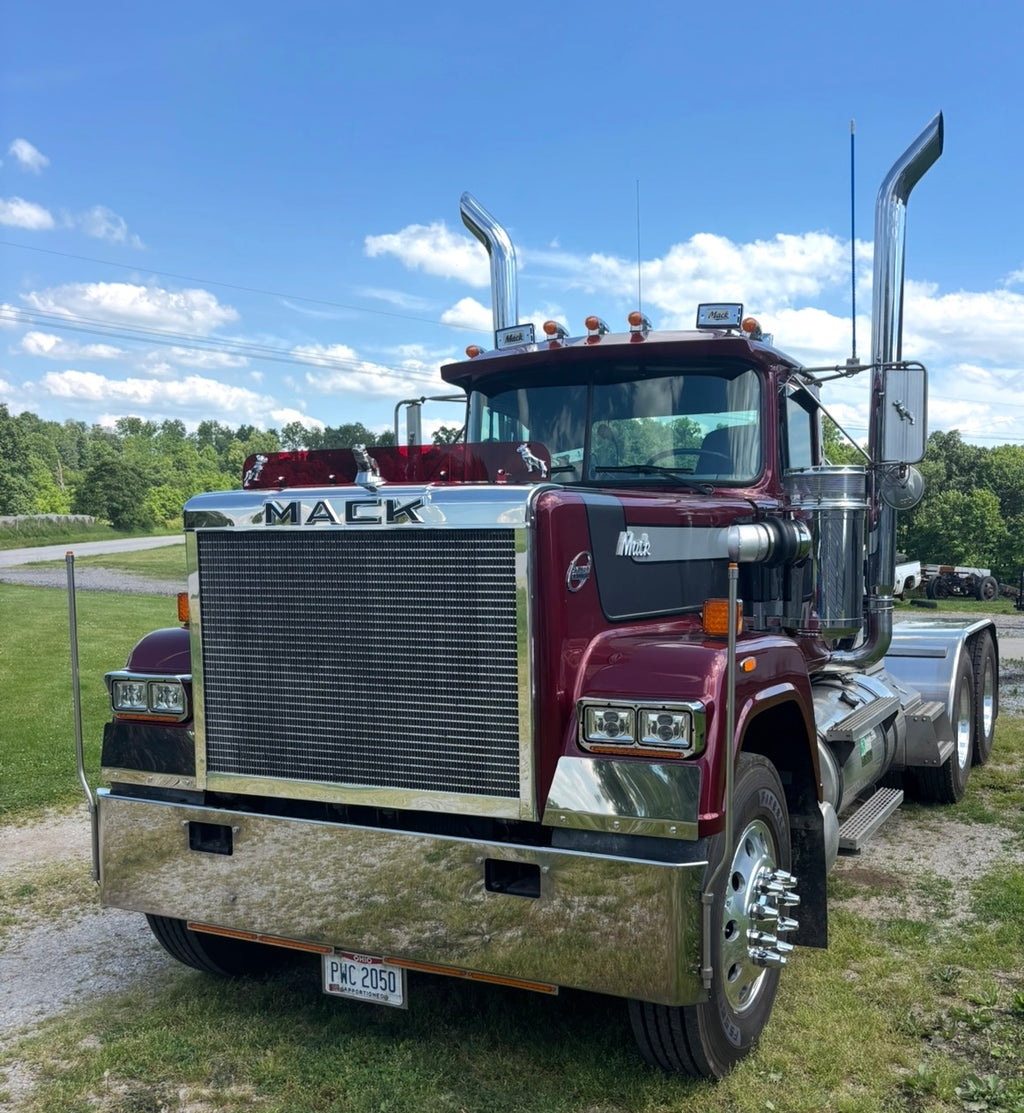 Mack Superliner