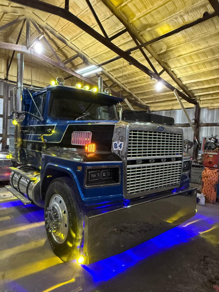 Ford LTL 9000 Bugshield