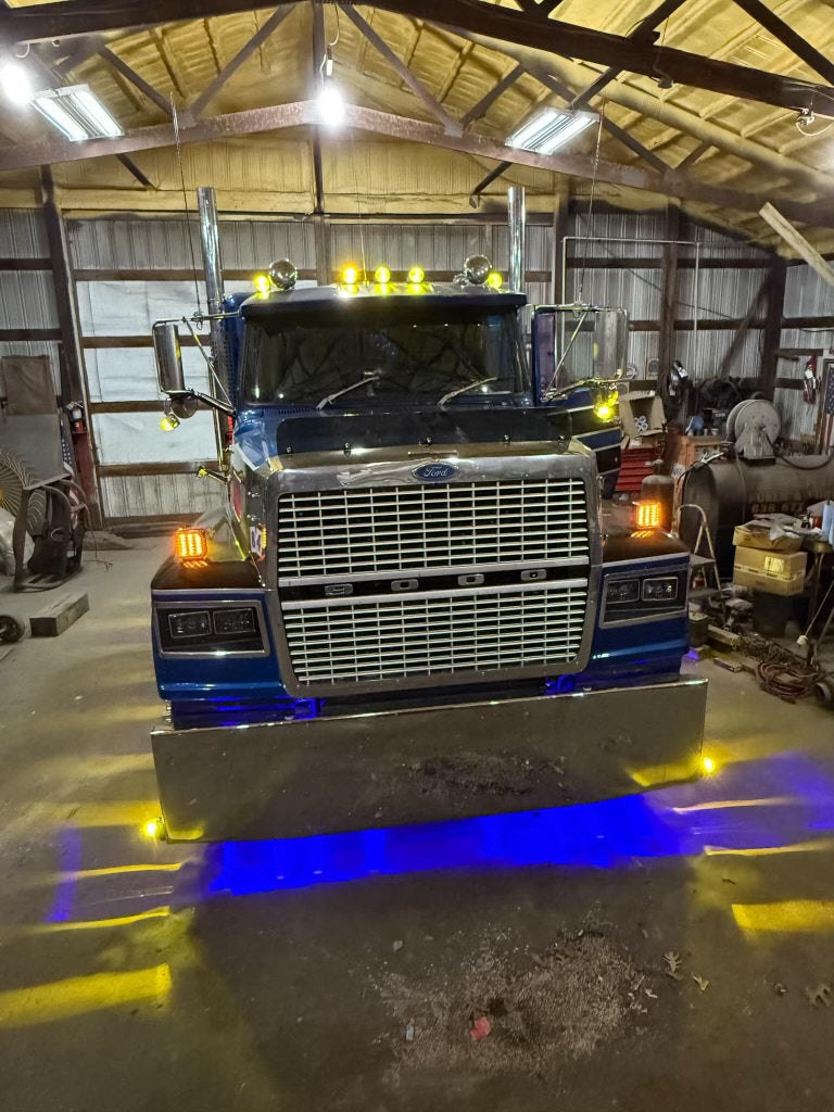 Ford LTL 9000 Bugshield