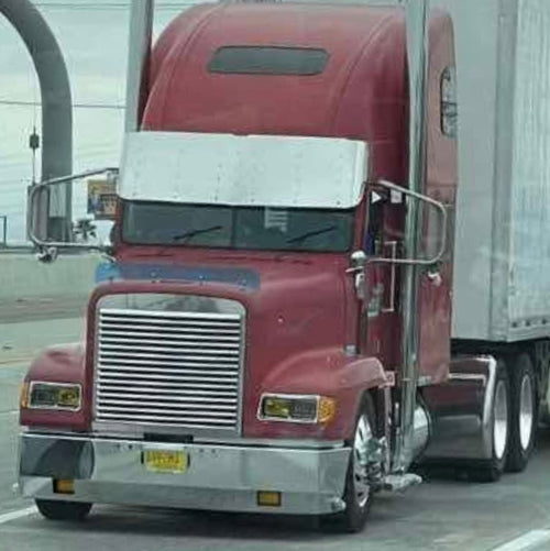 Freightliner FLD 112/FLD 120 Bugshield