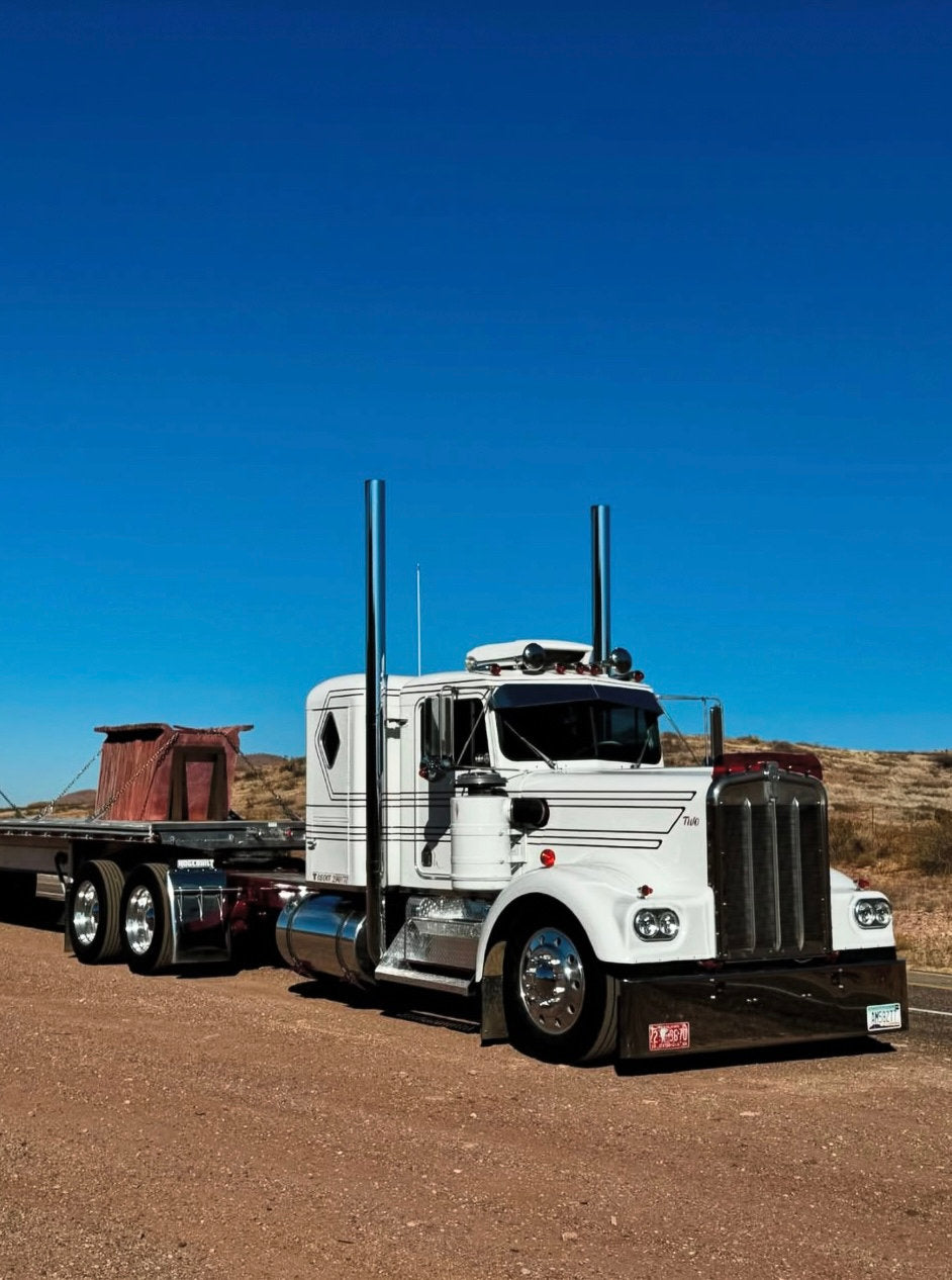 Kenworth A Model "Narrow Nose" Bugshield