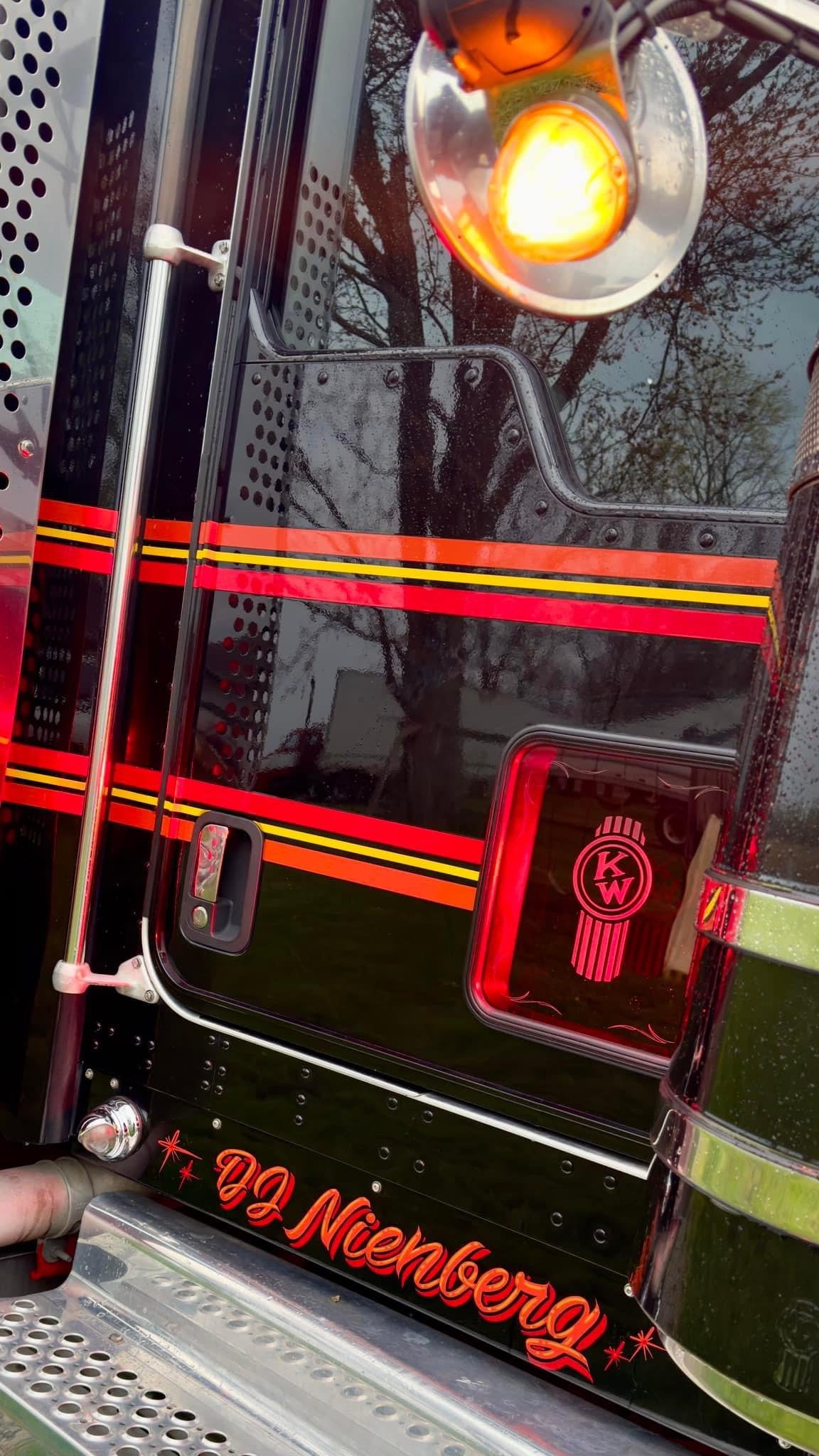 Newer Kenworth Peep Windows