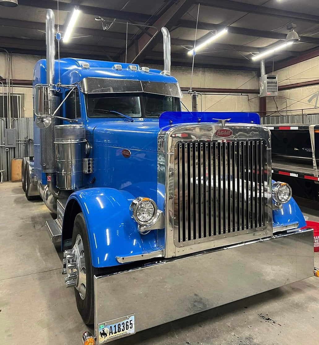 Peterbilt 379 Bugshield