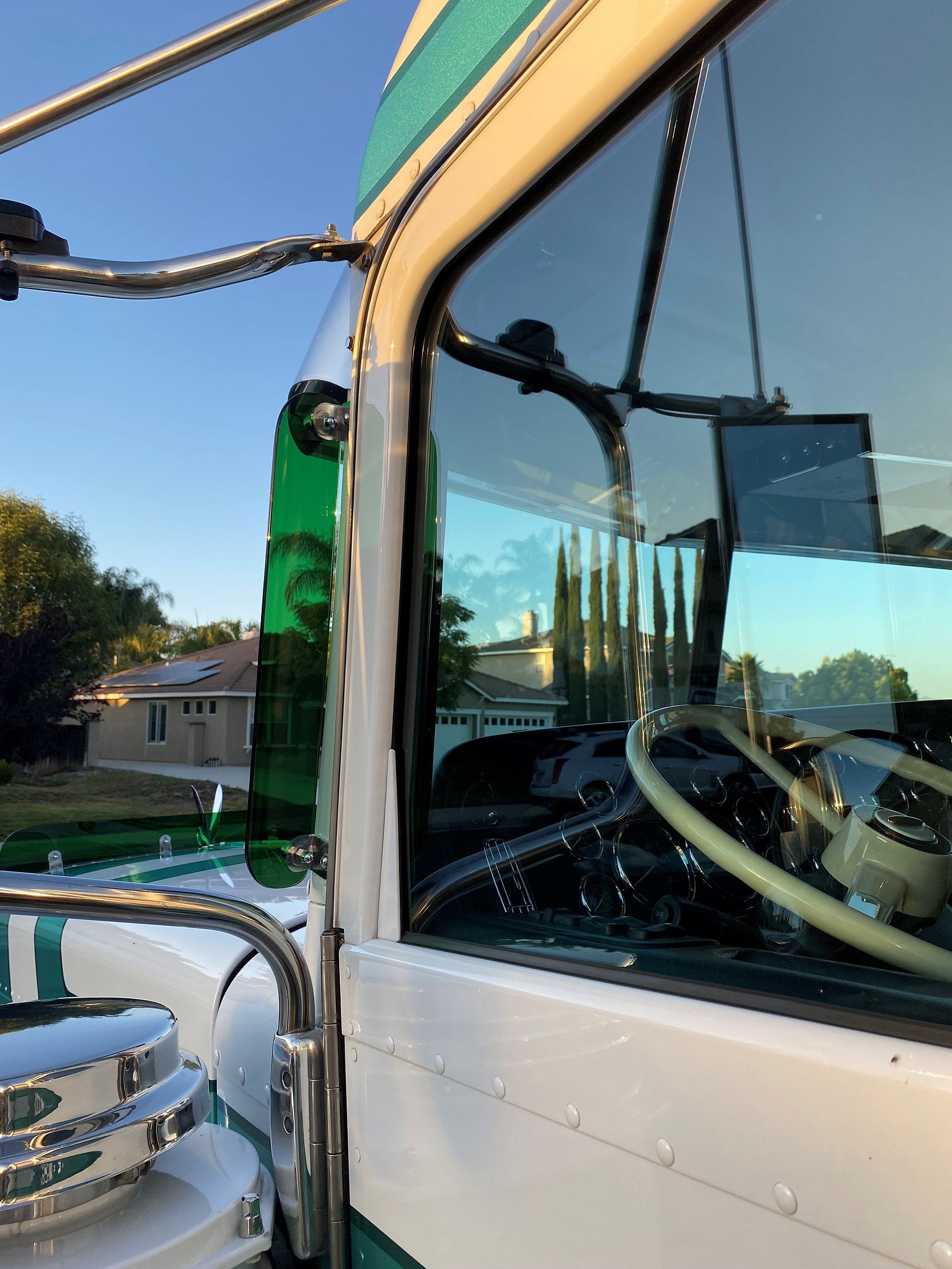 Window Wings KW & Peterbilt models