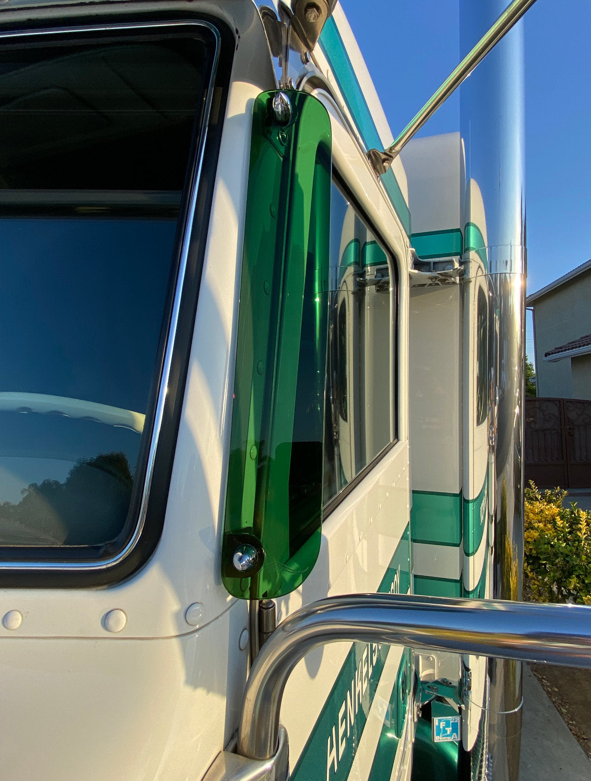 Window Wings KW & Peterbilt models